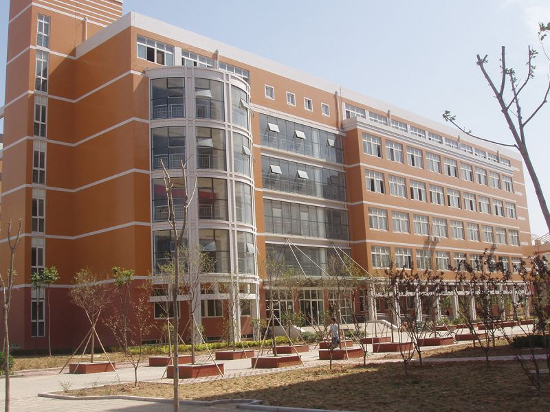 安陽工學(xué)院管理系9#樓（“中州杯”工程）